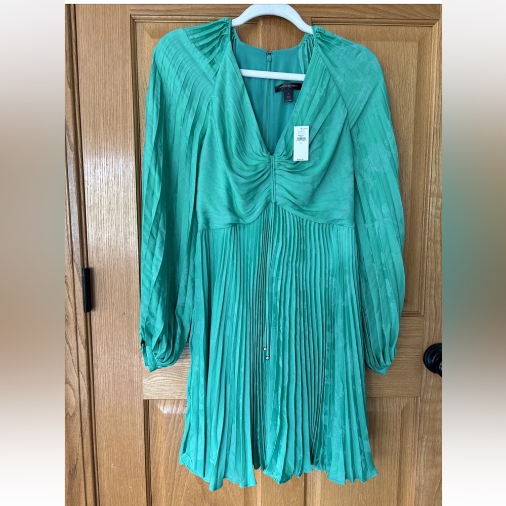NWT! Banana Republic RT$160 Cabana Green Radiant Pleated Mini Party Dress Size 4